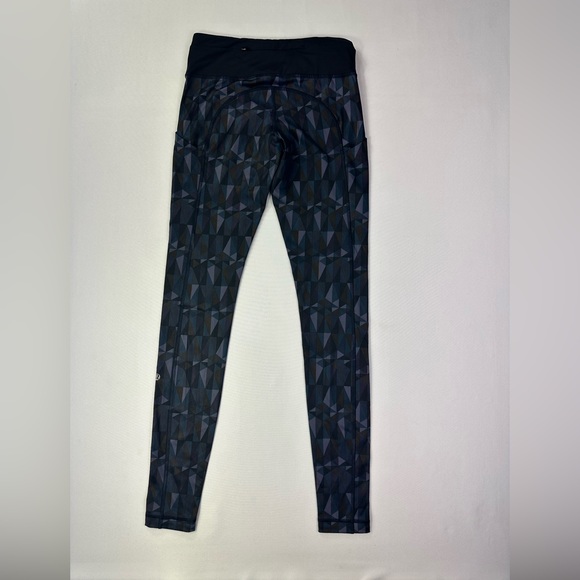 Lululemon full length leggings size 4 geometric print with pockets - Picture 5 of 9